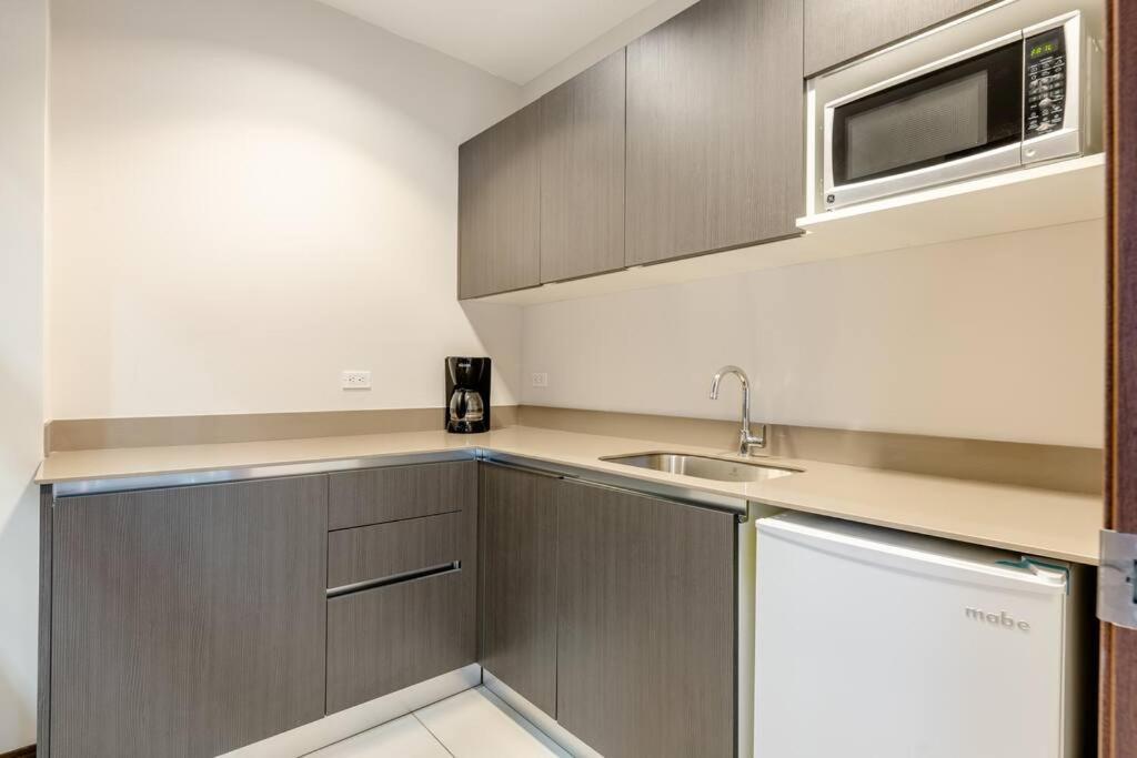 Apartamento New & Modern - 100 Mbps 15 Min From Airport
